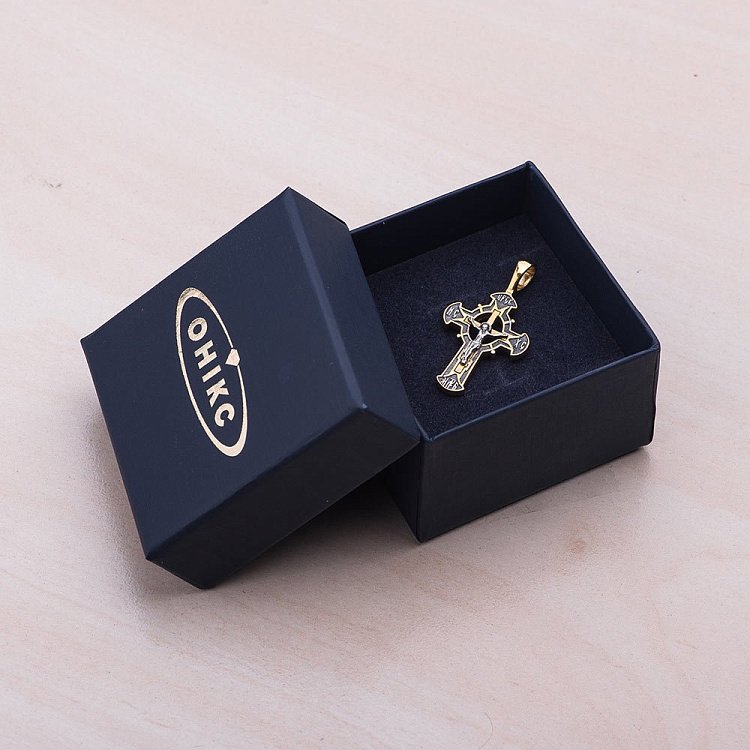 Серебряный крест "Распятие" с позолотой 132352 от ювелирного магазина Оникс - 2