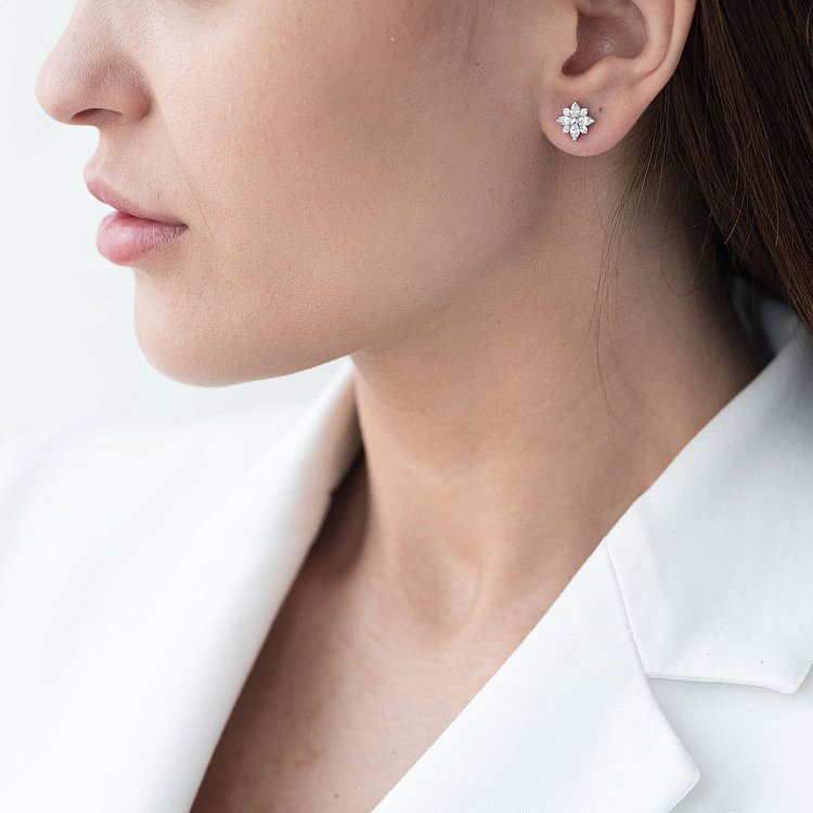 Золоті сережки-пусети з діамантами сб0268ar від ювелірного магазину Онікс - 1