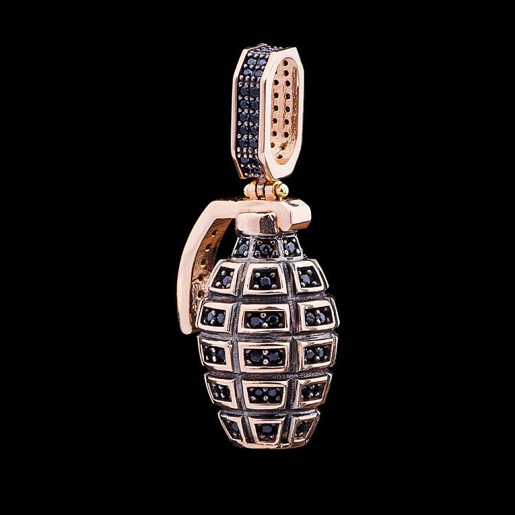 Золота підвіска "Граната" з фіанітами п02738 від ювелірного магазину Онікс