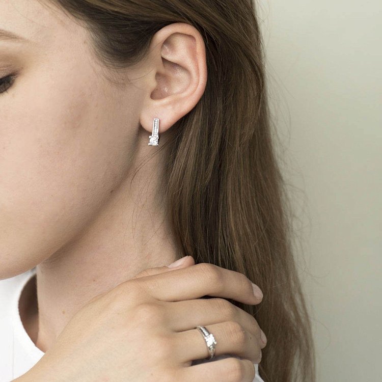 Золоті сережки з фіанітами с04152 від ювелірного магазину Онікс - 3