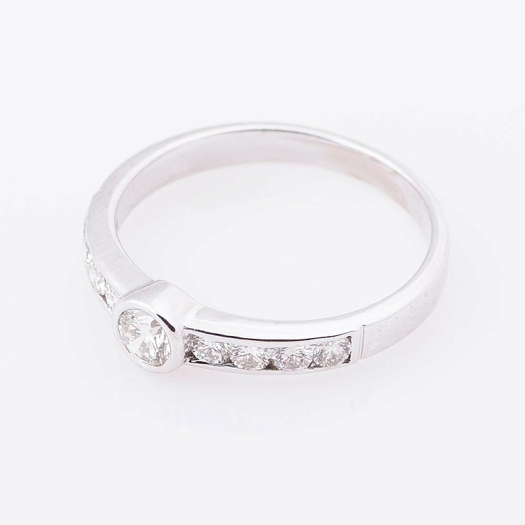 Золотое помолвочное кольцо с бриллиантом р0658б от ювелирного магазина Оникс - 1