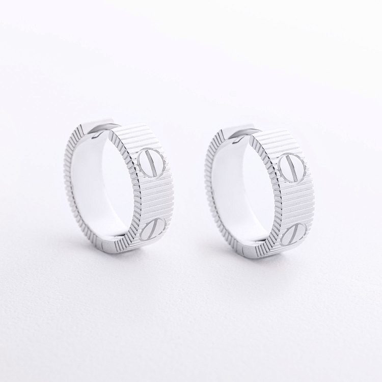 Сережки - кільця "Love" (біле золото) с09662 від ювелірного магазину Онікс