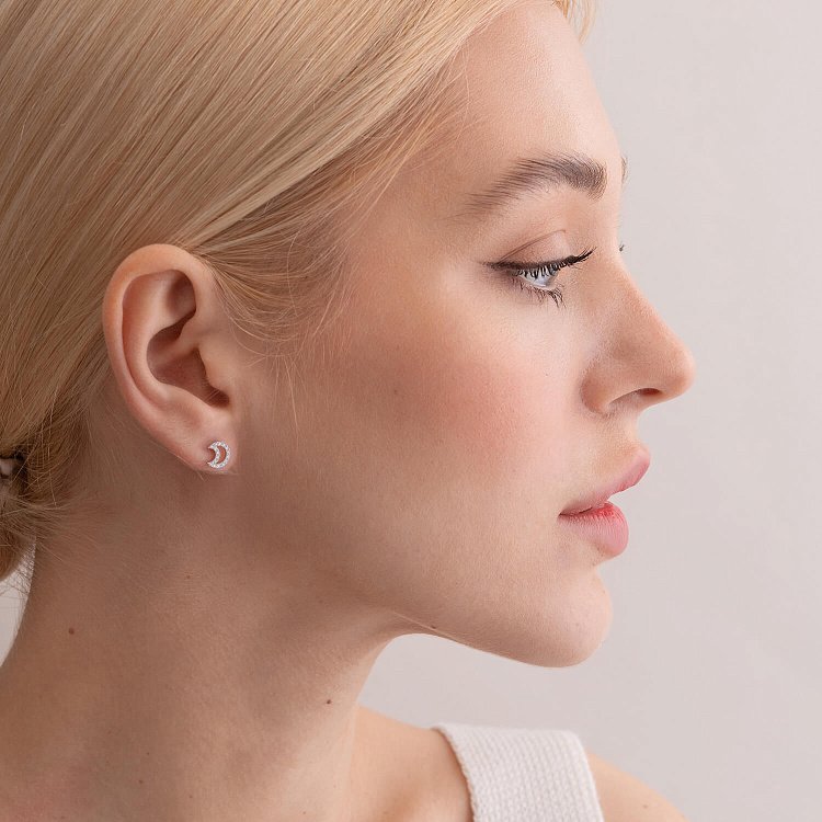 Золоті сережки - пусети "Місяць" з діамантами 36401121 від ювелірного магазину Онікс - 3