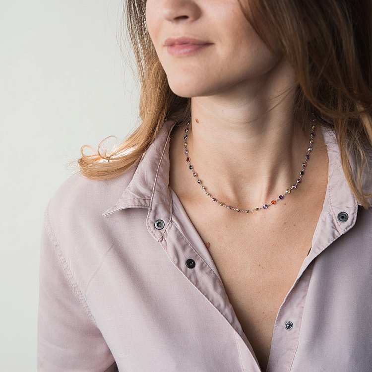 Срібне кольє з кольоровими фіанітами 18572 від ювелірного магазину Онікс - 4