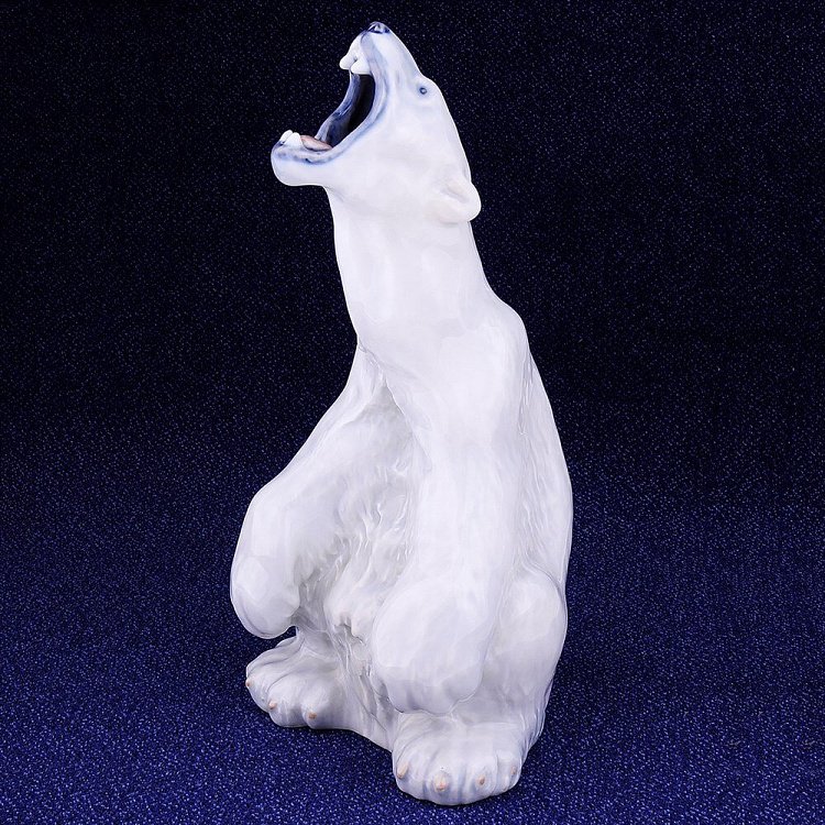 Статуетка з порцеляни Royal Copenhagen стат455 від ювелірного магазину Онікс