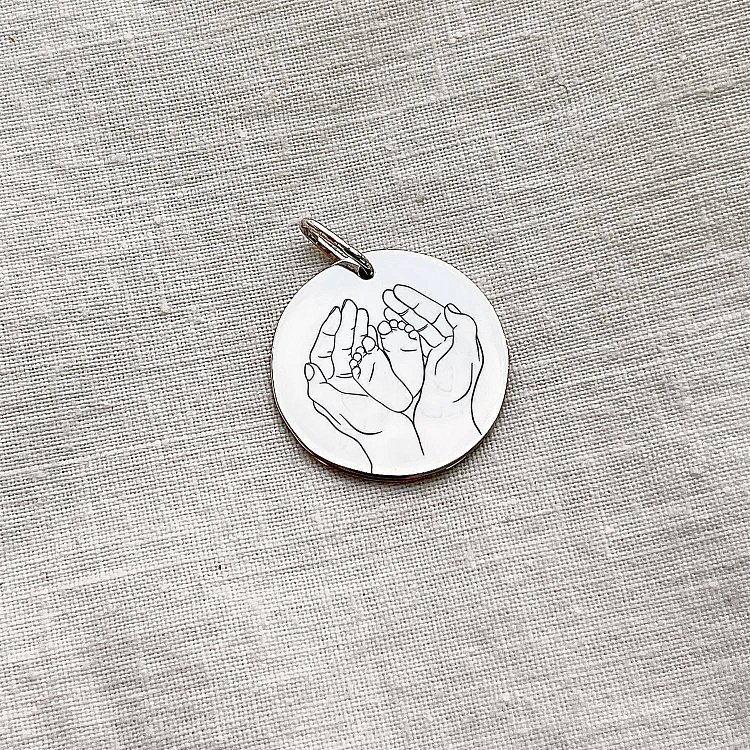 Серебряный кулон "Нежность мамы" 132724млюб от ювелирного магазина Оникс