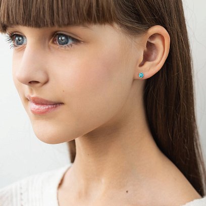 Серебряные серьги-гвоздики "Цветочки" с фианитами 121884 №2