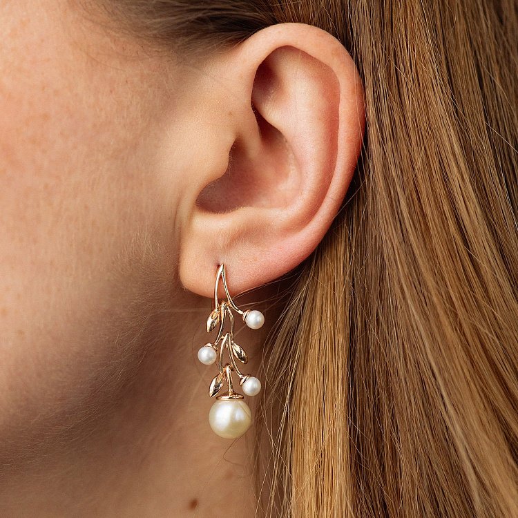 Золотые серьги с культ. пресн. жемчугом с02240 от ювелирного магазина Оникс