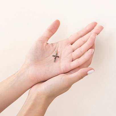 Золотой крестик с черными фианитами п03563 №2