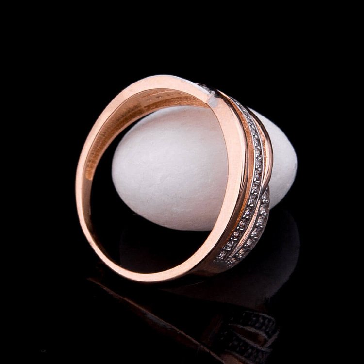 Золота каблучка з фіанітами к03953 від ювелірного магазину Онікс - 1