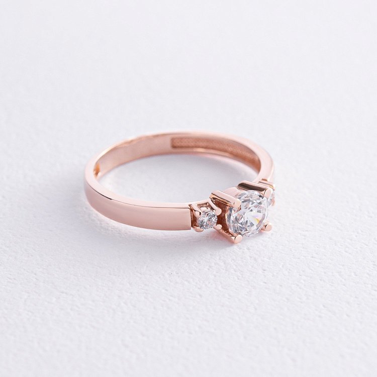 Золота каблучка з фіанітами к07029 від ювелірного магазину Онікс - 1