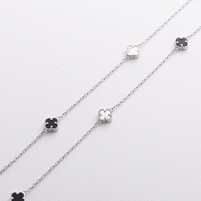 Серебряное колье "Клевер" (оникс, перламутр) 181356