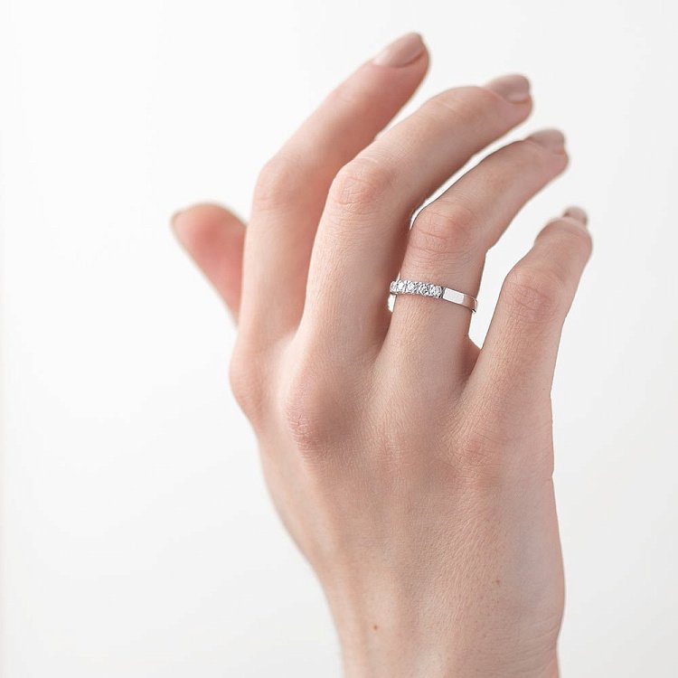 Золотое помолвочное кольцо с бриллиантами р0652б от ювелирного магазина Оникс - 3