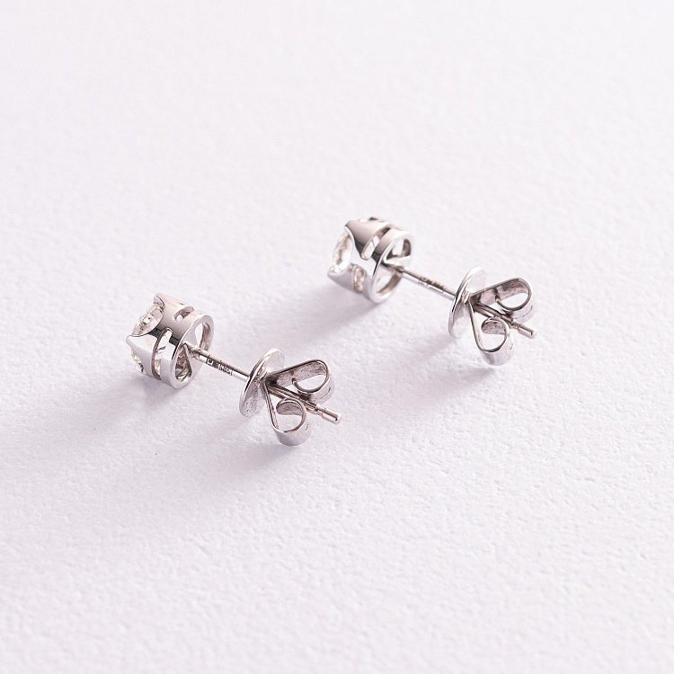 Золотые серьги - пусеты с бриллиантами с170ar от ювелирного магазина Оникс - 4