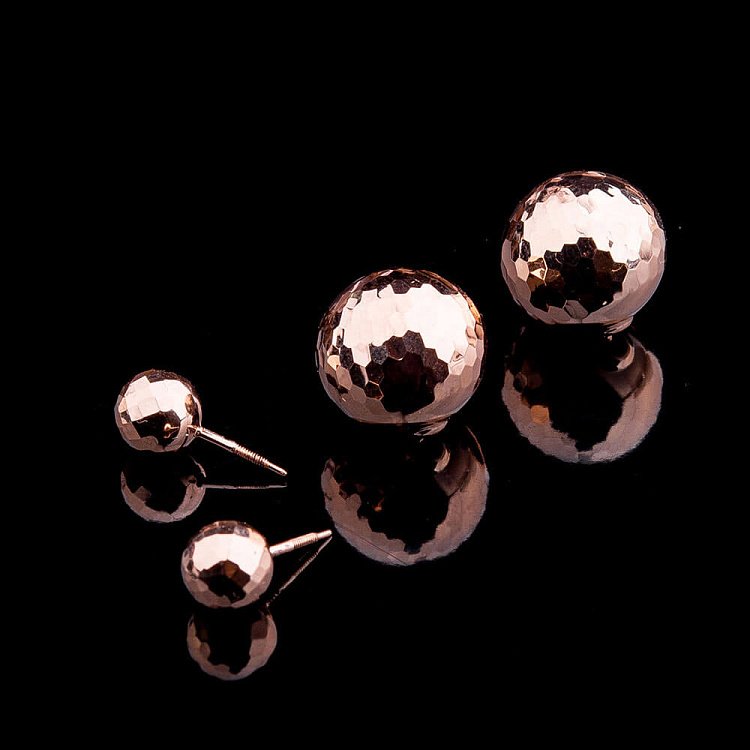 Золотые серьги "Шарики" с03933 от ювелирного магазина Оникс - 1