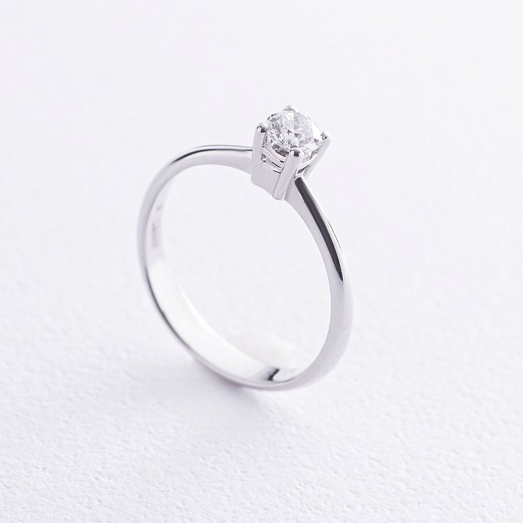 Помолвочное золотое кольцо с бриллиантом 220341121 от ювелирного магазина Оникс