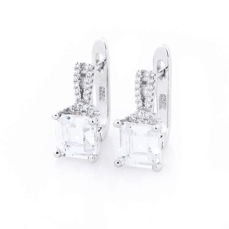 Серебряные серьги (фианиты) 121947 от ювелирного магазина Оникс