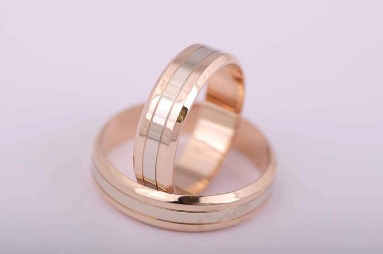 Обручальное кольцо обр000340обр000341 от ювелирного магазина Оникс - 1