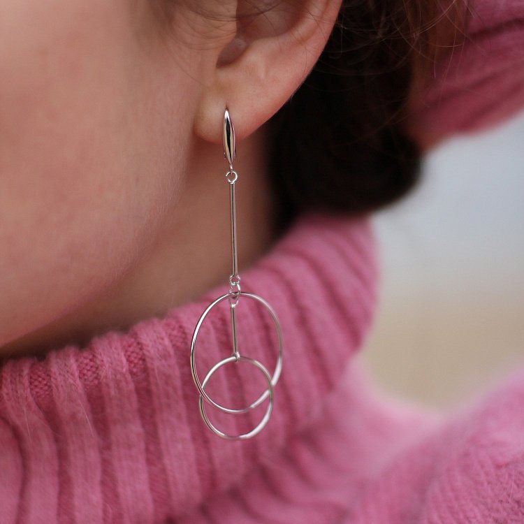 Срібні сережки "Кола" (родій) 122562 від ювелірного магазину Онікс - 5