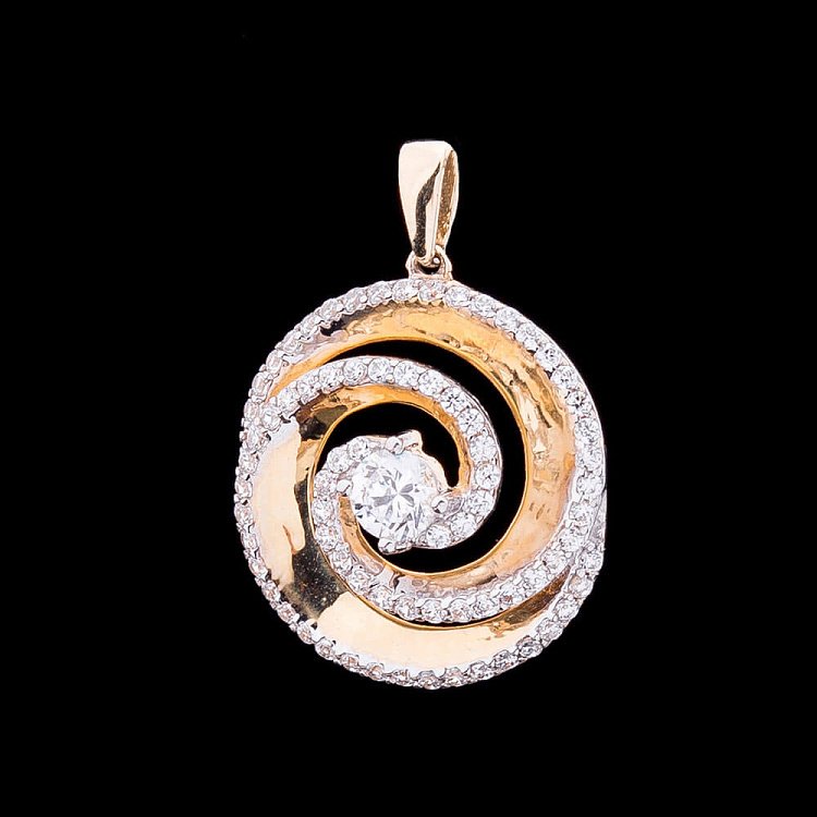 Золотая подвеска с фианитами п01544 от ювелирного магазина Оникс