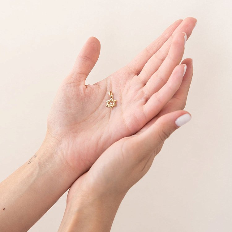 Підвіска "Зірка Давида" в жовтому золоті (фіаніт) п03461 від ювелірного магазину Онікс - 1