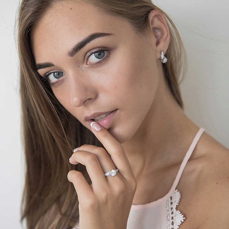 Золоті сережки з фіанітами с04104 від ювелірного магазину Онікс - 4