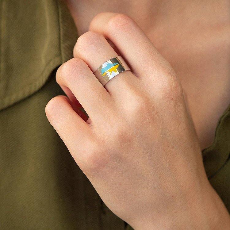 Срібна каблучка "Карта України" з емаллю 9401 від ювелірного магазину Онікс - 4