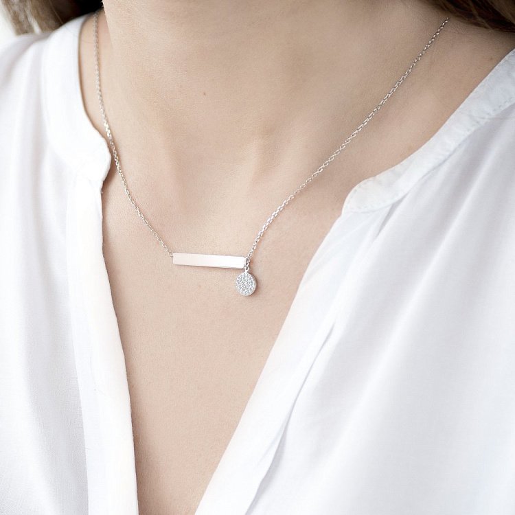 Серебряное колье с фианитами 18362 от ювелирного магазина Оникс