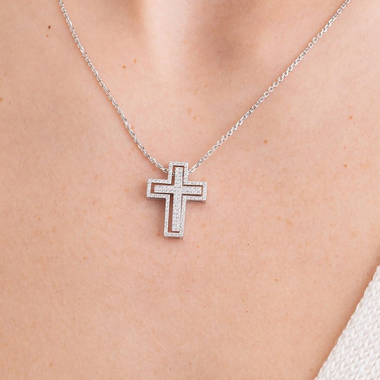 Кольє "Хрестик" у білому золоті з діамантами 116001121 від ювелірного магазину Онікс - 5