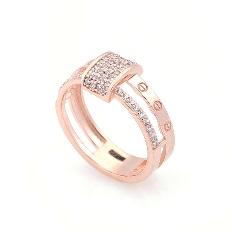 Золотое кольцо с фианитами к04939 от ювелирного магазина Оникс