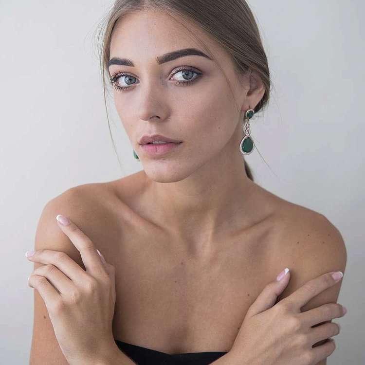 Золоті сережки з хризопразом і фіанітами с03835 від ювелірного магазину Онікс - 3