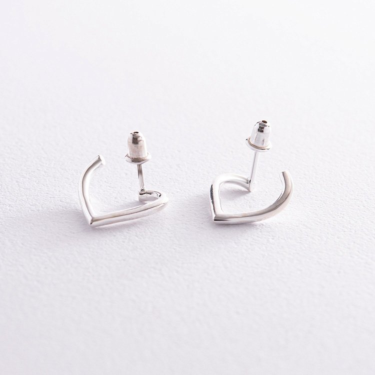 Серьги - пусеты "Сердечки" в серебре 123279 от ювелирного магазина Оникс - 3