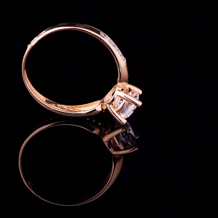 Кольцо (фианиты) к03069 от ювелирного магазина Оникс - 2