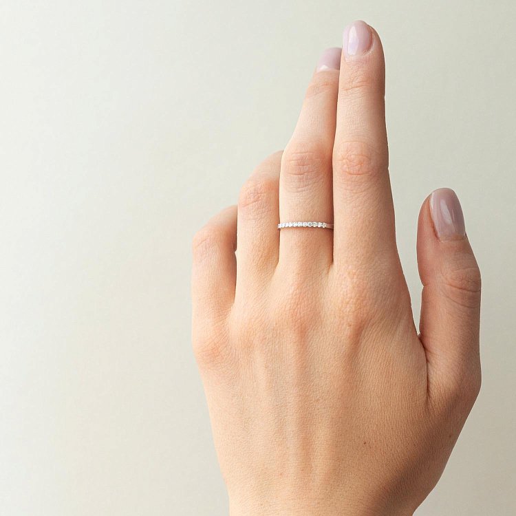 Золотое кольцо с бриллиантами к100056 от ювелирного магазина Оникс - 3