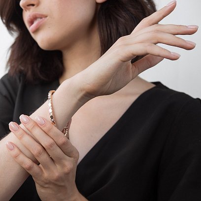 Жесткий золотой браслет с фианитами б04190 №4