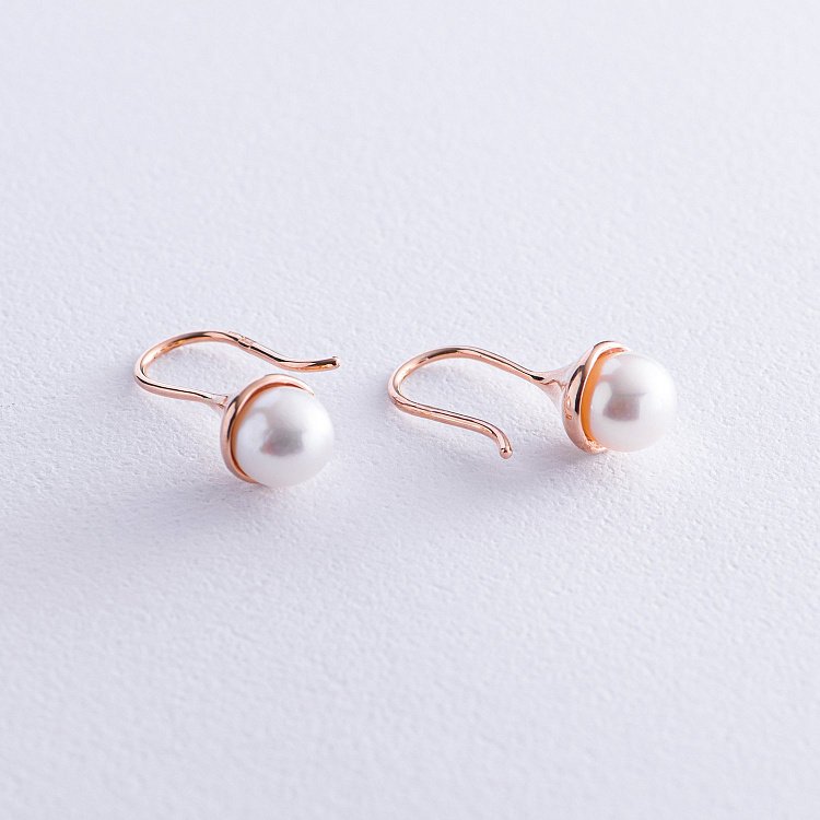 Золотые серьги - петельки с жемчугом с07891 от ювелирного магазина Оникс - 1