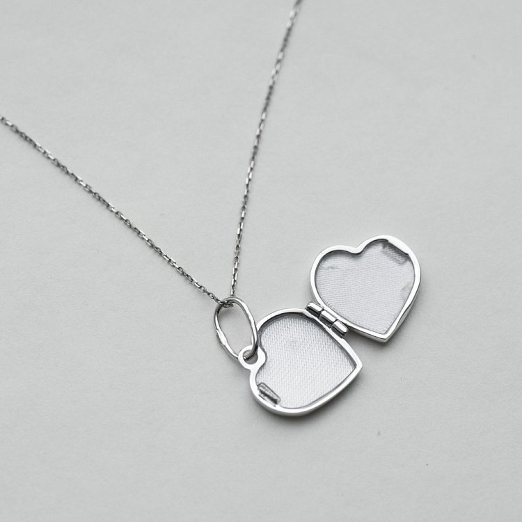 Підвіска для фото "Сердечко" в білому золоті п02964 від ювелірного магазину Онікс - 8