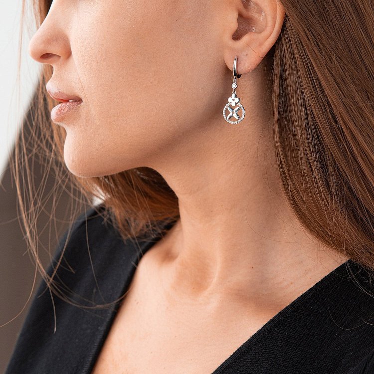 Золоті сережки "Конюшина" з фіанітами с04863 від ювелірного магазину Онікс - 3