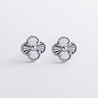 Cерьги - пусеты "Клевер" в белом золоте с09669 от ювелирного магазина Оникс