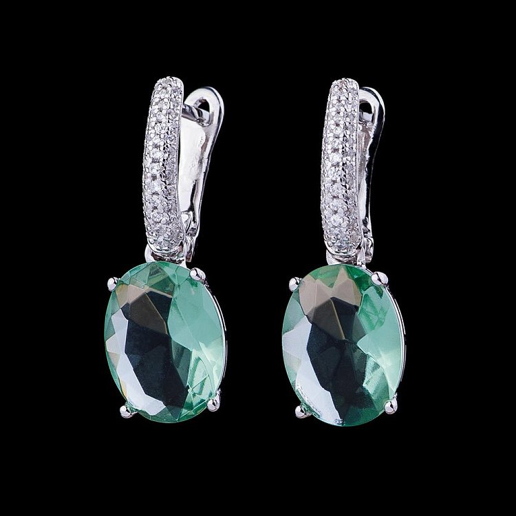 Серебряные серьги (фианиты) 122009 от ювелирного магазина Оникс - 1