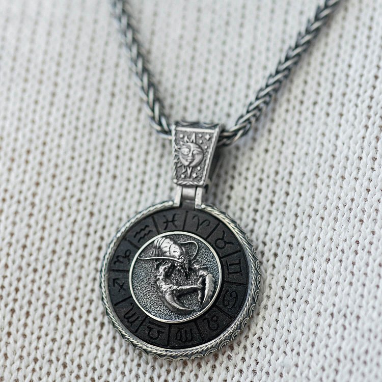 Срібний кулон "Знак зодіаку Рак" з ебеном 1041рак від ювелірного магазину Онікс - 1