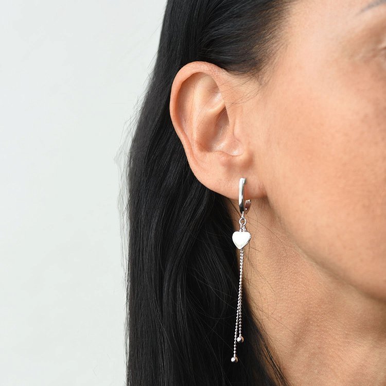 Серебряные серьги с сердечками 122316 от ювелирного магазина Оникс - 2