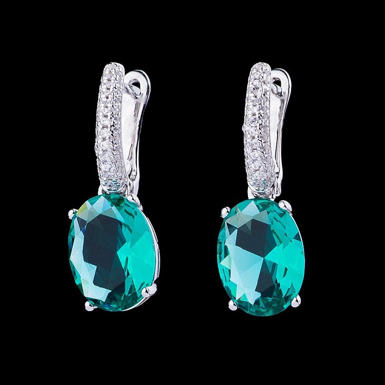 Серебряные серьги (фианиты) 122008 от ювелирного магазина Оникс - 1