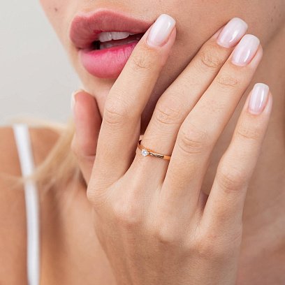 Золота заручальна каблучка з фіанітом к02399 №3