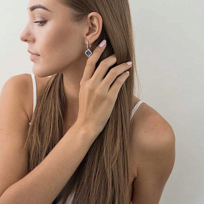 Золоті сережки "Конюшина" з синіми сапфірами і діамантами E00706mi №8