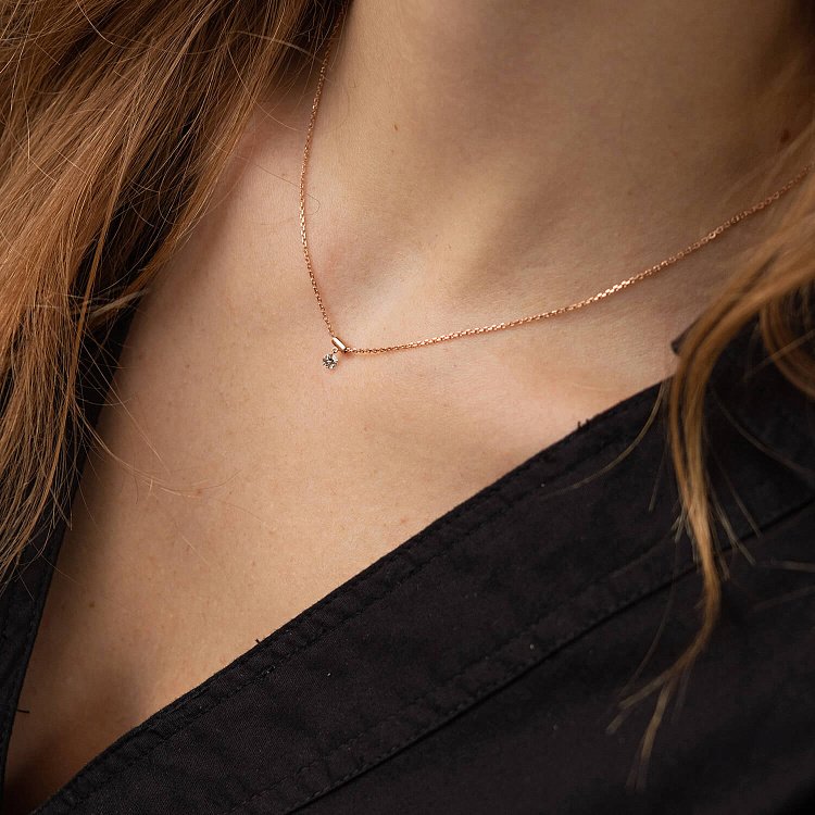 Золотое колье "Кимберли" с бриллиантом колб0094z - 5 Золотое колье "Кимберли" с бриллиантом колб0094z от ювелирного магазина Оникс - 5