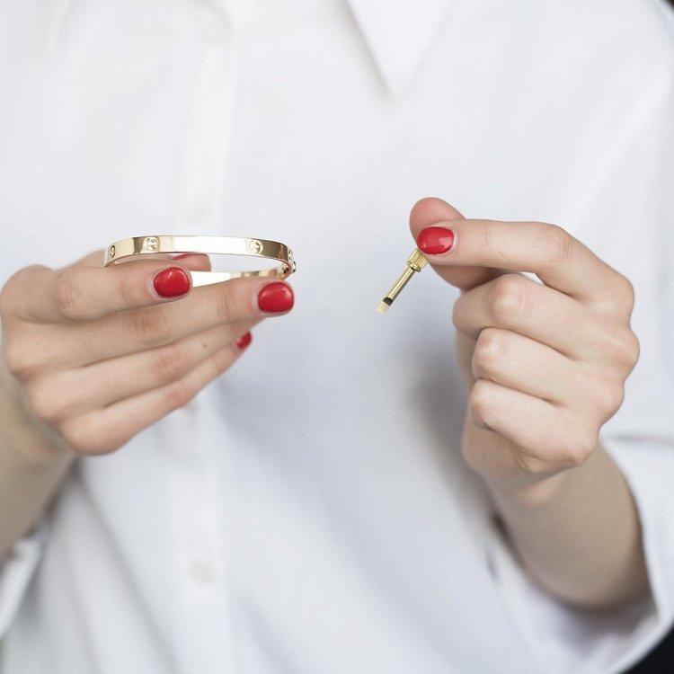 Браслет с желтого золота б04094 от ювелирного магазина Оникс - 3