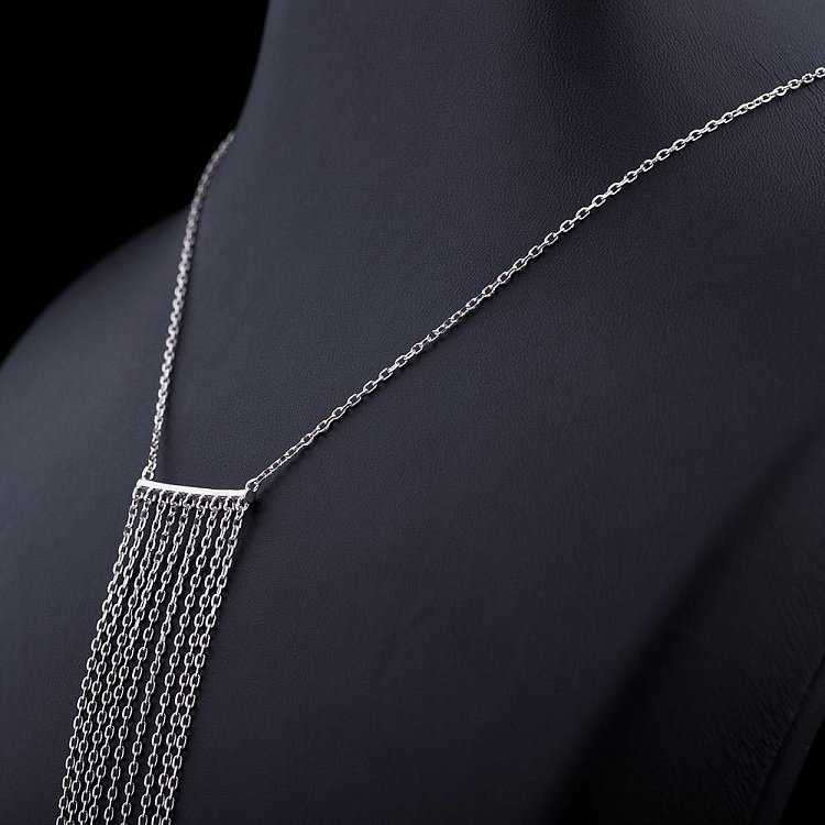 Серебряное колье с фианитами 18506 от ювелирного магазина Оникс - 1