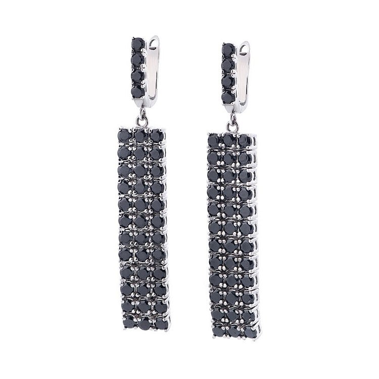 Серебряные серьги с фианитами 121422 от ювелирного магазина Оникс