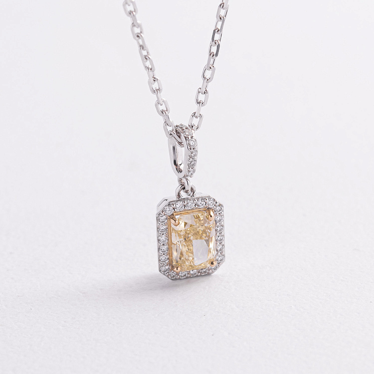 Золотое колье с бриллиантами 745151121 от ювелирного магазина Оникс